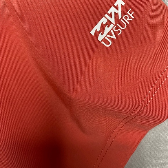 Billabong Men's L CrayonWave Loose Fit UPF 50+ Short Sleeve Tee UV SURF NWT - Picture 4 of 10